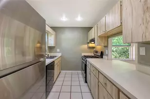 4969 Village Gardens Dr, Sarasota, FL 34234 - Photo 2