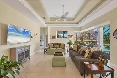 7072 Twin Hills Terrace, Lakewood Ranch, FL 34202 - Photo 16