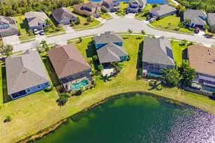 5315 Bentgrass Wy, Lakewood Ranch, FL 34211 - Photo 8