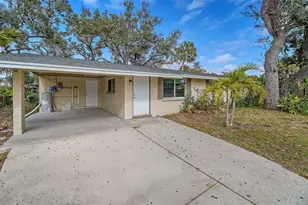 1203 Pineland Ave, Venice, FL 34285 - Photo 2