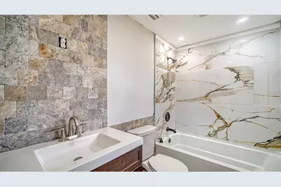 1203 Pineland Avenue, Venice, FL 34285 - Photo 16