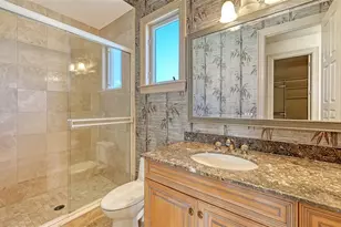 570 S Spoonbill Dr, Sarasota, FL 34236 - Photo 52