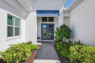 8276 Redonda Loop, Lakewood Ranch, FL 34202 - Photo 8