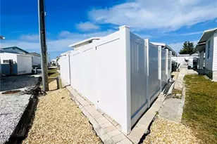 1612 Illinois Ave, Bradenton, FL 34207 - Photo 22