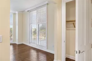 1300 Benjamin Franklin Dr, Sarasota, FL 34236 - Photo 18