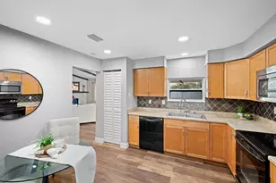 6635 Brentford Rd, Sarasota, FL 34241 - Photo 14