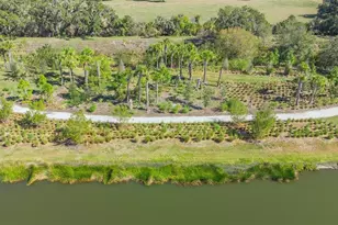 4521 Mondrian Ct, Sarasota, FL 34240 - Photo 100