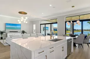 4521 Mondrian Ct, Sarasota, FL 34240 - Photo 32