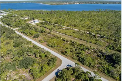 4388 Schneider Street, Port Charlotte, FL 33981 - Photo 4