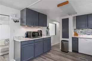 205 52nd Ave Terrace E, Bradenton, FL 34203 - Photo 4