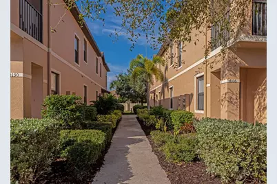 4134 Via Piedra Circle #2-204, Sarasota, FL 34233 - Photo 4