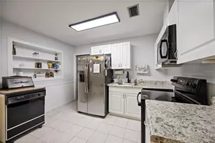 6723 Washington Pl, Bradenton, FL 34207 - Photo 10