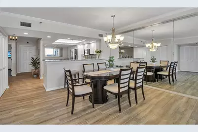 1485 Gulf Of Mexico Drive #303, Longboat Key, FL 34228 - Photo 10