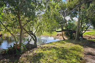 4408 La Jolla Dr, Bradenton, FL 34210 - Photo 6