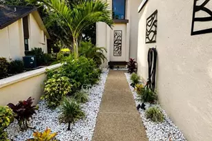 4408 La Jolla Dr, Bradenton, FL 34210 - Photo 4