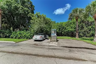 4040 Crockers Lake Blvd, Sarasota, FL 34238 - Photo 34