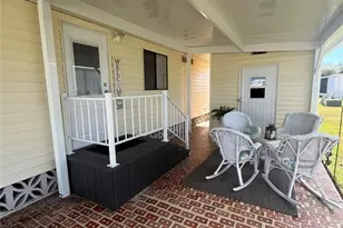 808 53rd Ave E, Bradenton, FL 34203 - Photo 6