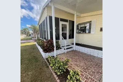 808 53rd Avenue E #209, Bradenton, FL 34203 - Photo 4