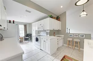 6821 Fairview Terrace, Bradenton, FL 34203 - Photo 2