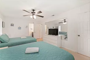 8004 22nd Ave W, Bradenton, FL 34209 - Photo 16