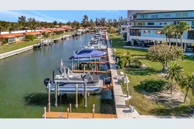 9604 Cortez Road W #222, Bradenton, FL 34210 - Photo 10