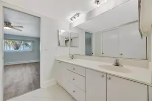 9604 Cortez Rd W, Bradenton, FL 34210 - Photo 44