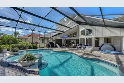 8142 Misty Oaks Boulevard, Sarasota, FL 34243 - Photo 30