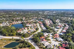 4511 Del Sol Blvd S, Sarasota, FL 34243 - Photo 2