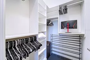 1347 Harbor Dr, Sarasota, FL 34239 - Photo 42