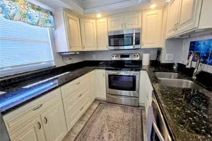 1257 S Portofino Dr, Sarasota, FL 34242 - Photo 6