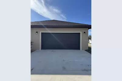 1032 SE 38th Terrace, Okeechobee, FL 34974 - Photo 2