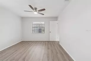 4423 Meadow Creek Cir, Sarasota, FL 34233 - Photo 42