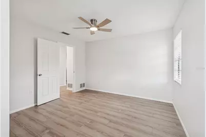 4423 Meadow Creek Circle, Sarasota, FL 34233 - Photo 34