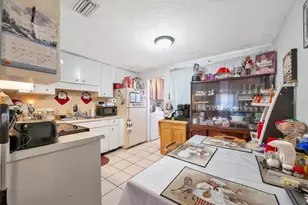 2131 Forked Creek Dr, Englewood, FL 34223 - Photo 8