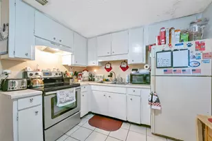 2131 Forked Creek Dr, Englewood, FL 34223 - Photo 10