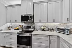 6909 Playa Bella Dr, Bradenton, FL 34209 - Photo 16