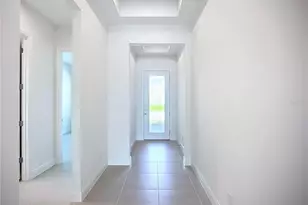 243 Monet Trl, Bradenton, FL 34212 - Photo 2