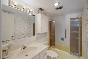 4401 Gulf Of Mexico Dr, Longboat Key, FL 34228 - Photo 32