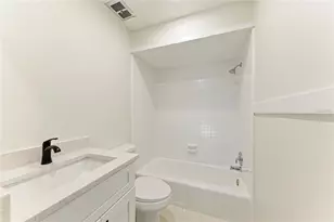 800 S Boulevard of the Presidents, Sarasota, FL 34236 - Photo 38