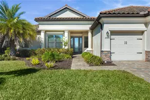 17045 Polo Trl, Lakewood Ranch, FL 34211 - Photo 2