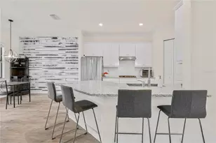 17045 Polo Trl, Lakewood Ranch, FL 34211 - Photo 8