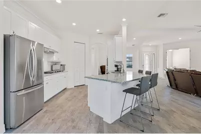 17045 Polo Trl, Lakewood Ranch, FL 34211 - Photo 10