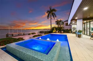 635 Mourning Dove Dr, Sarasota, FL 34236 - Photo 2