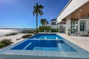 635 Mourning Dove Dr, Sarasota, FL 34236 - Photo 36