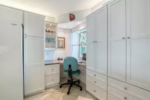 19 Whispering Sands Dr, Sarasota, FL 34242 - Photo 30