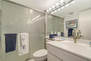 19 Whispering Sands Dr, Sarasota, FL 34242 - Photo 44