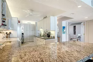 19 Whispering Sands Dr, Sarasota, FL 34242 - Photo 26