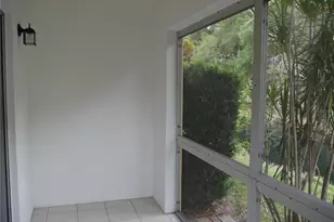 2411 Aspinwall St, Sarasota, FL 34237 - Photo 20