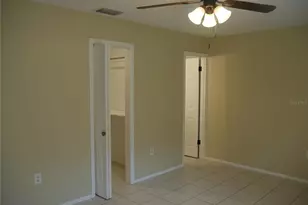 2411 Aspinwall St, Sarasota, FL 34237 - Photo 14