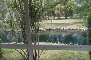 2411 Aspinwall St, Sarasota, FL 34237 - Photo 4